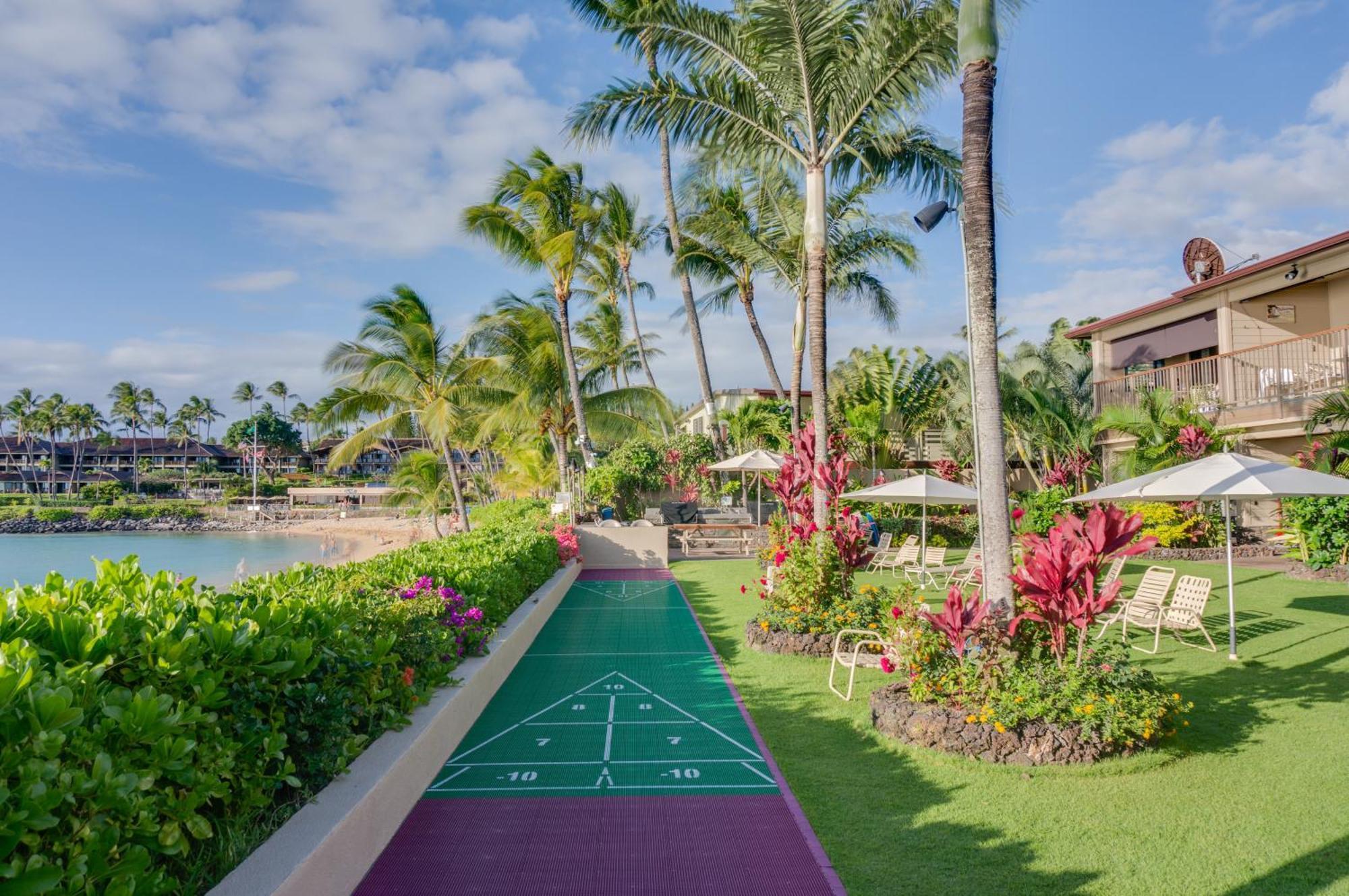 Hale Napili Aparthotel Lahaina Exterior photo